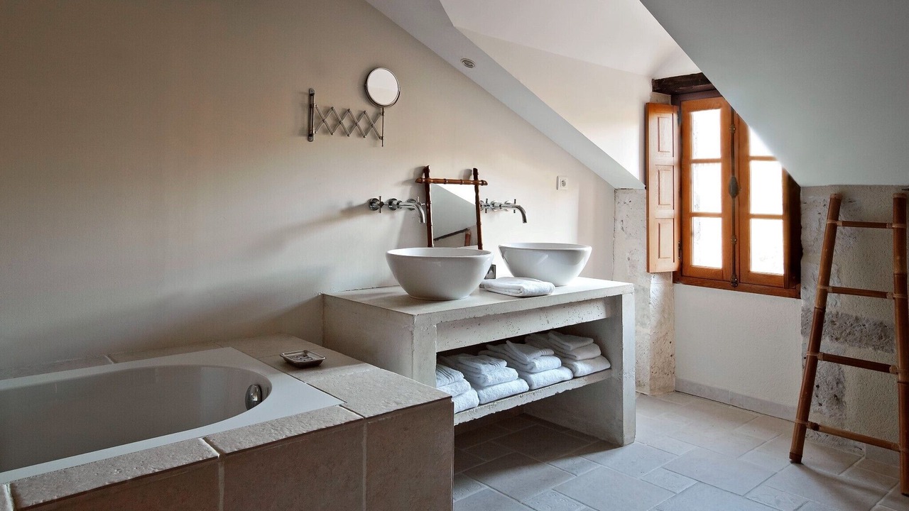 Photo of Bathroom in Saint-Caprais-de-Lerm