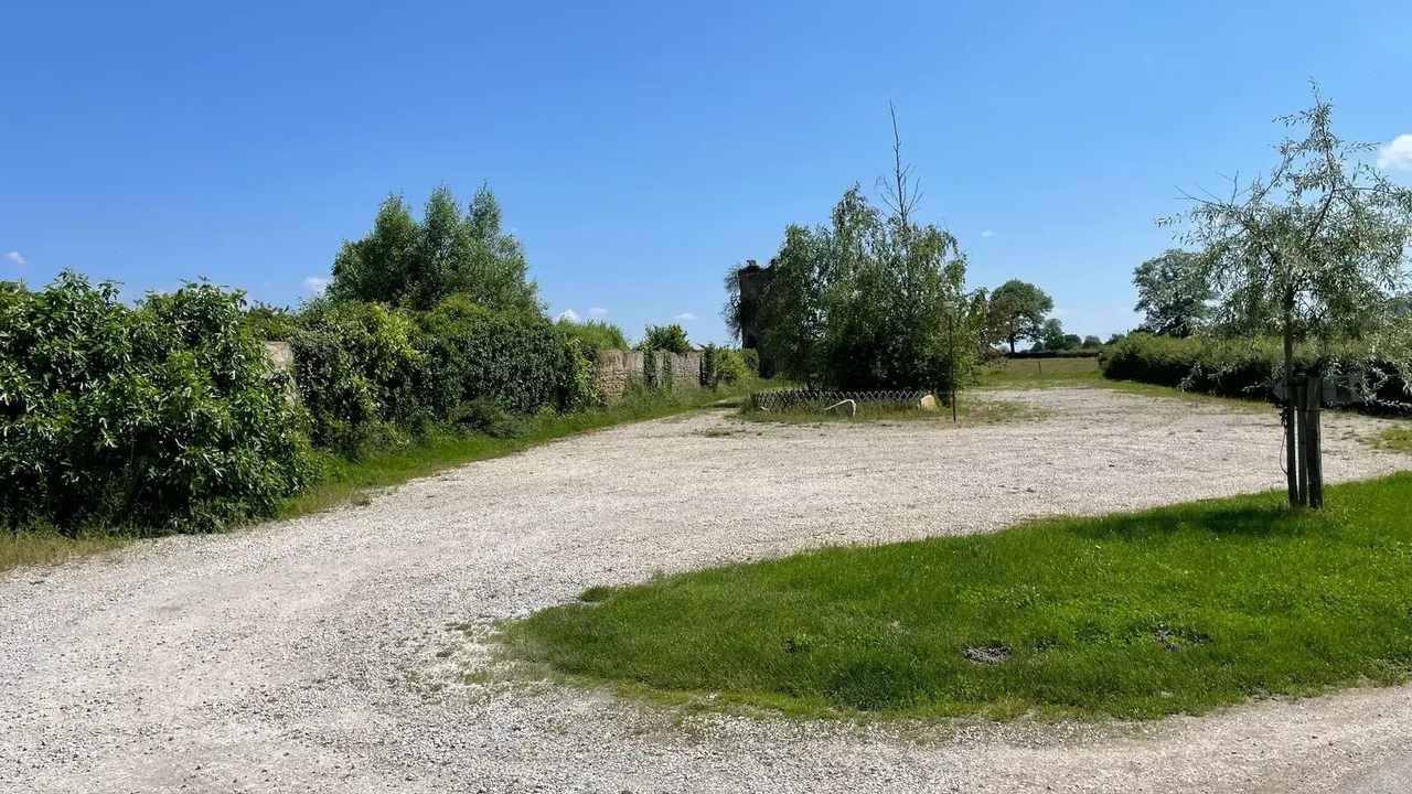 Photo of Others in Saint-Forgeot