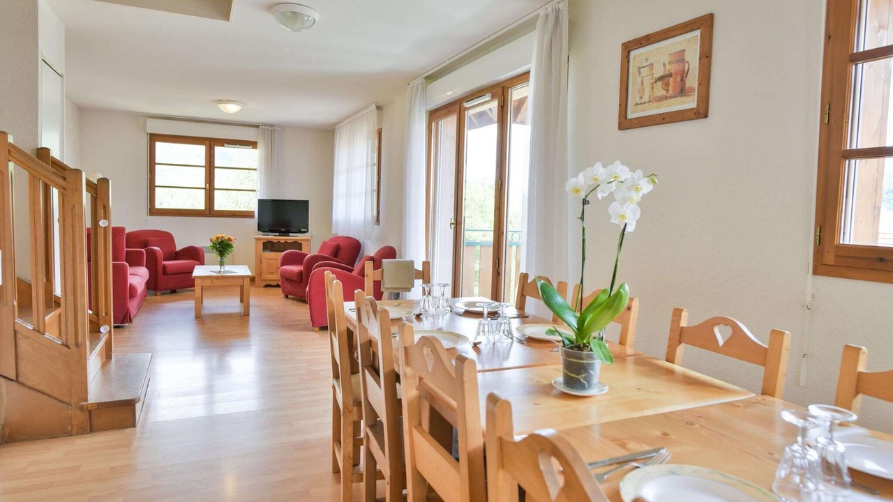 Photo of Livingroom in Giez