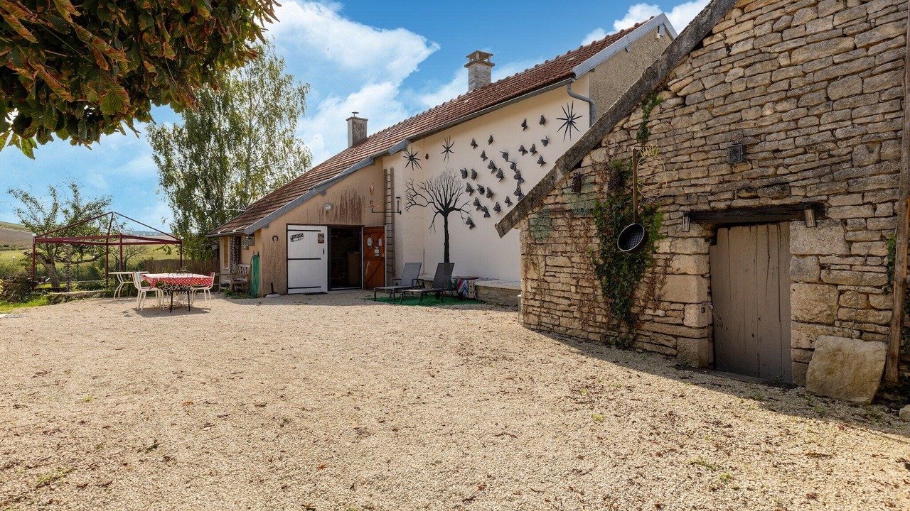 Photo of Outdoor in Molesme