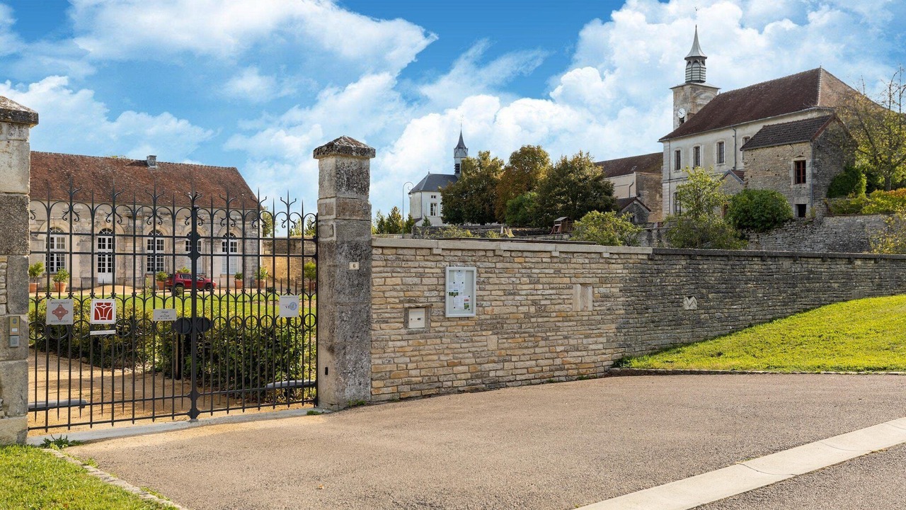 Photo of Others in Molesme