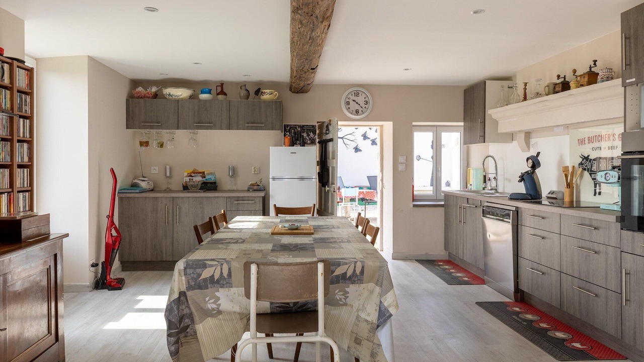 Photo of Others in Molesme