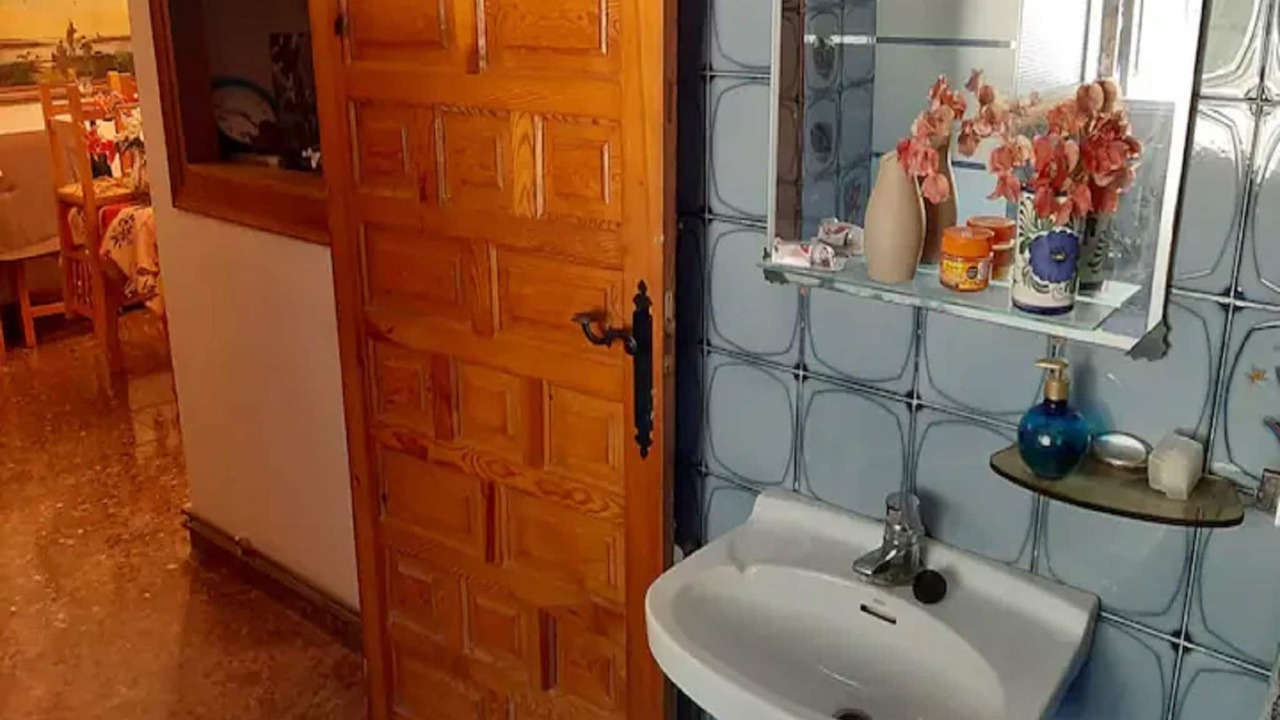 Photo of Bathroom in Chulilla