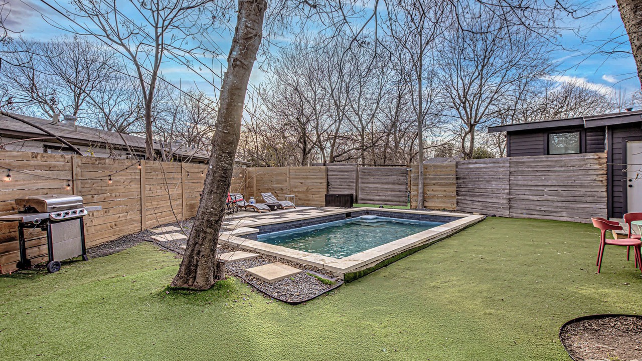Photo of Outdoor in MLK