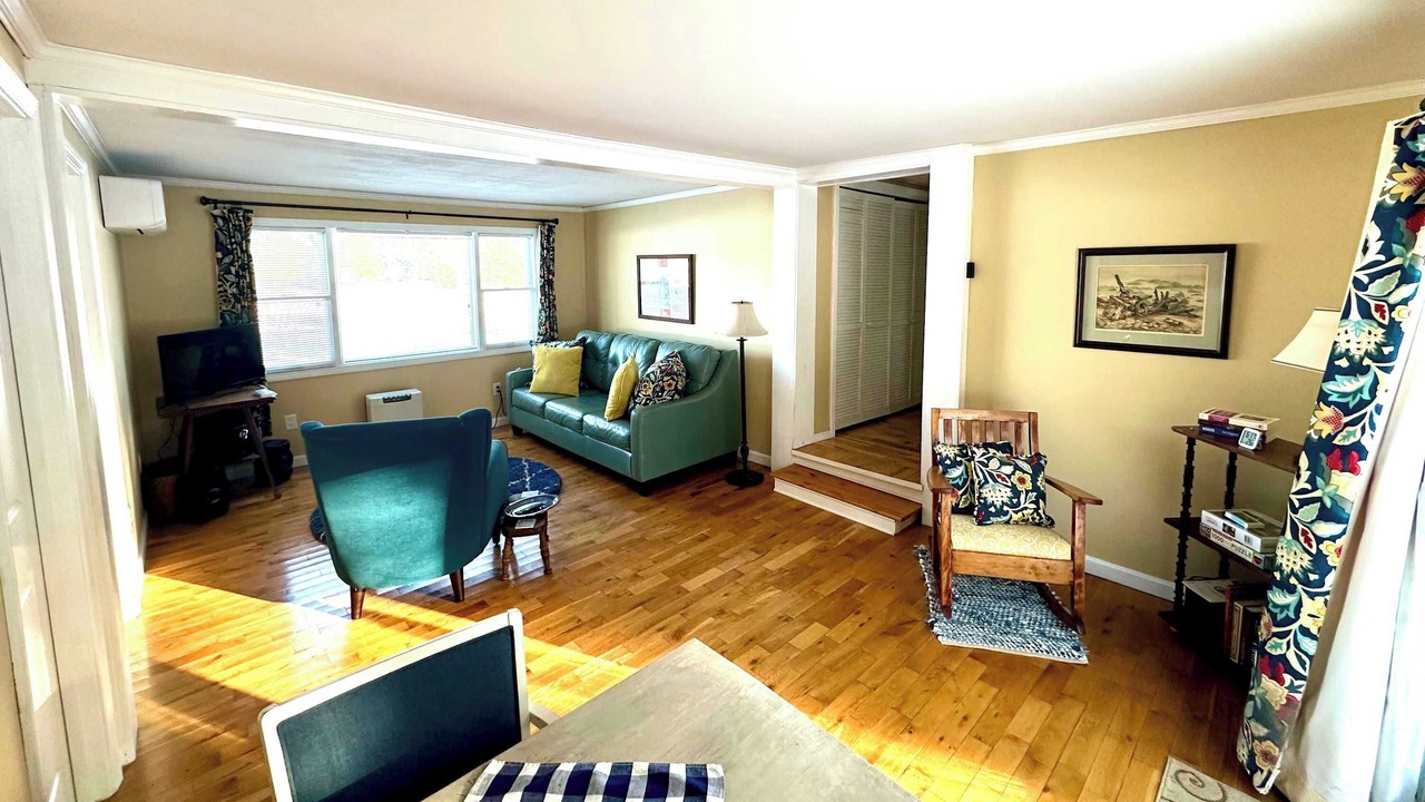 Photo of Livingroom in Lincoln