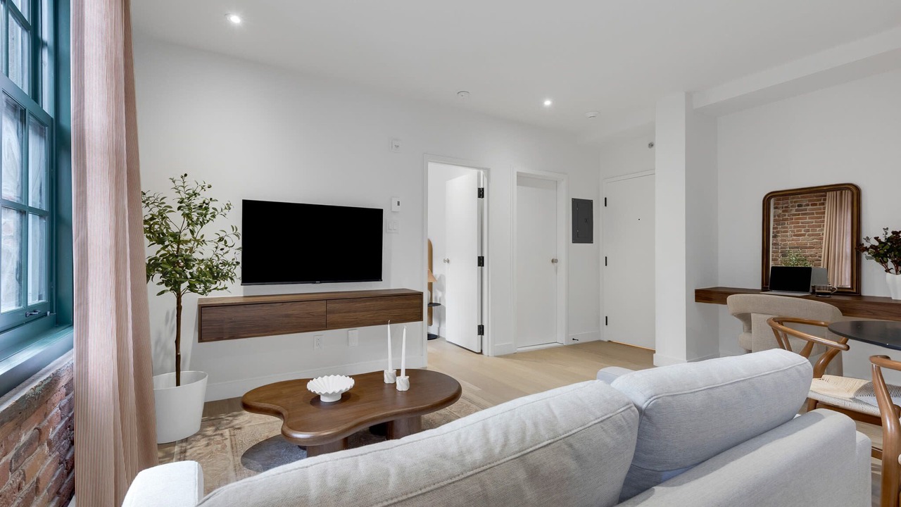 Photo of Livingroom in Cite Multimedia