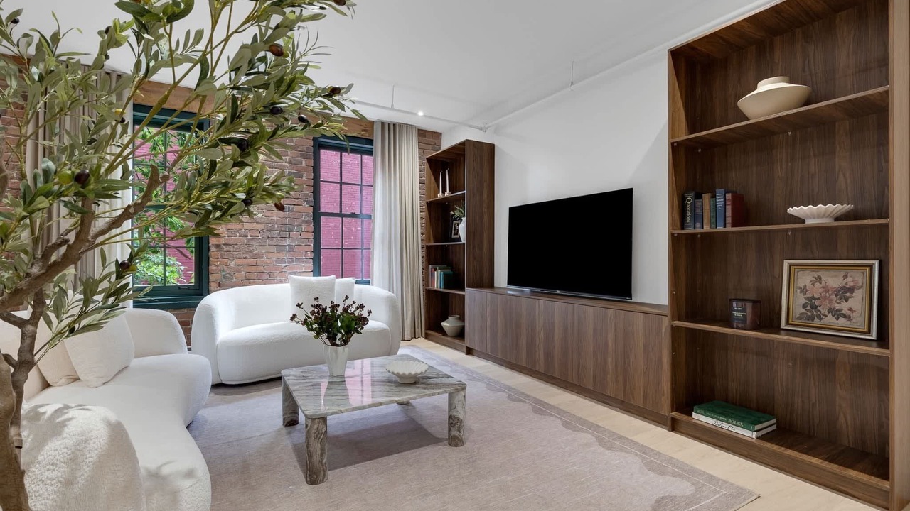 Photo of Livingroom in Cite Multimedia