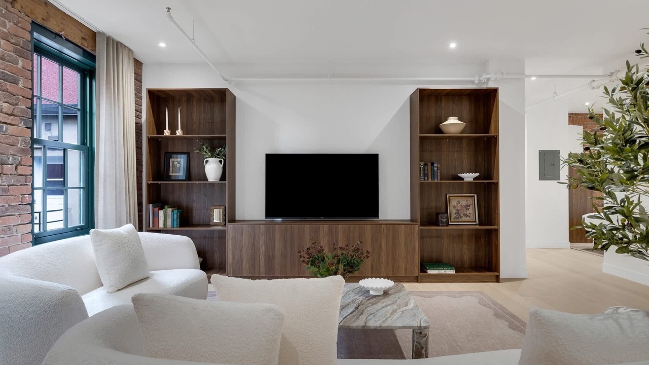 Photo of Livingroom in Cite Multimedia