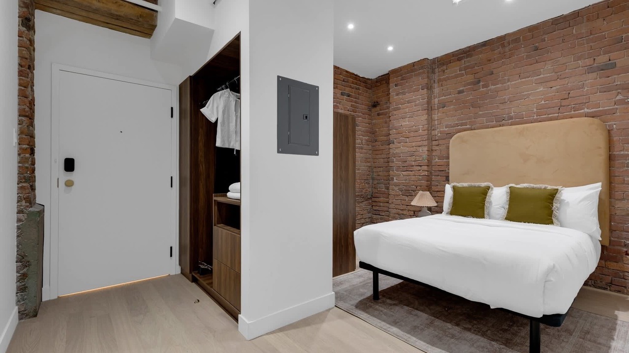 Photo of Bedroom in Cite Multimedia