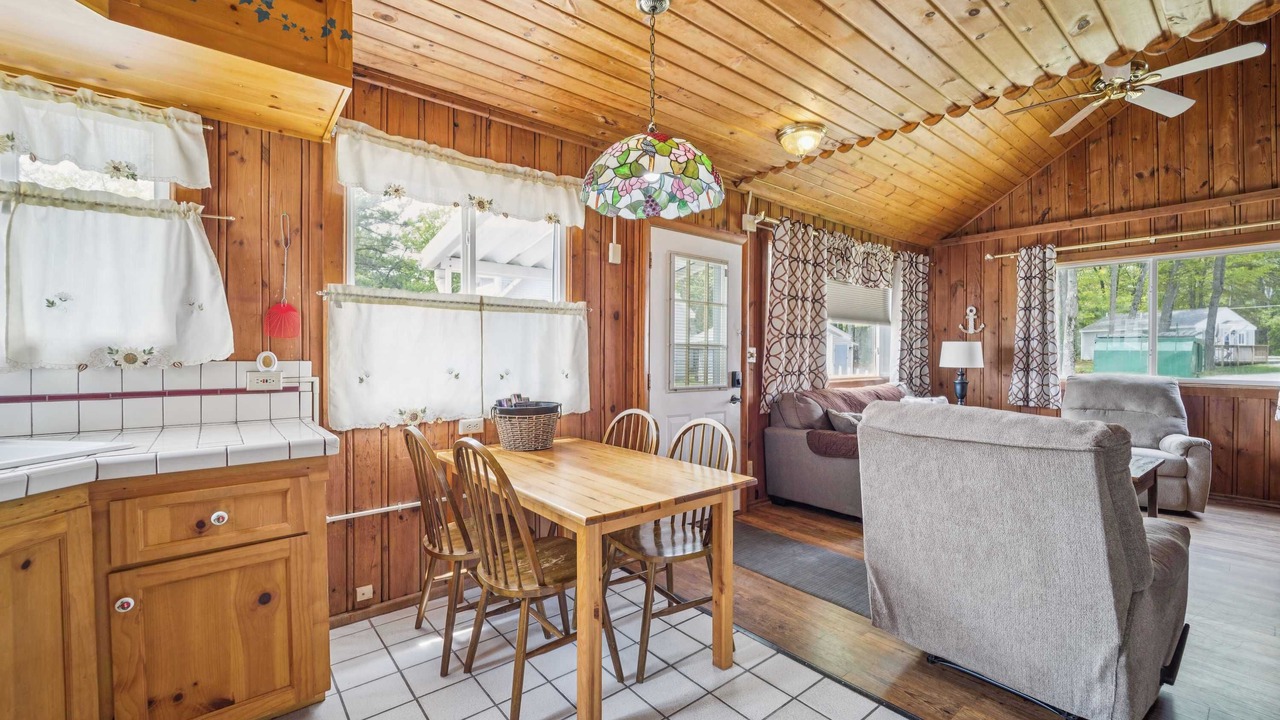 Photo of Livingroom in Greenbush