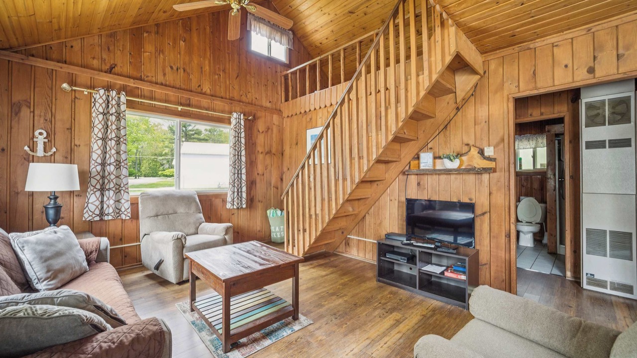 Photo of Livingroom in Greenbush