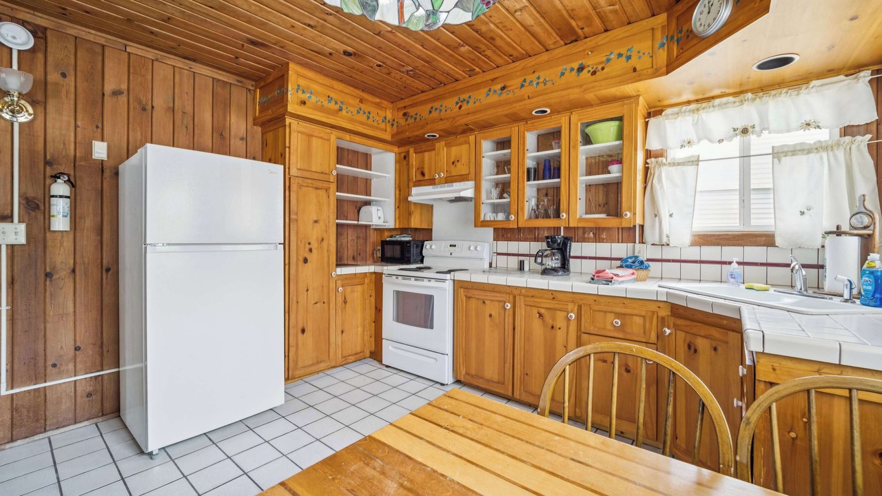 Photo of Kitchen in Greenbush