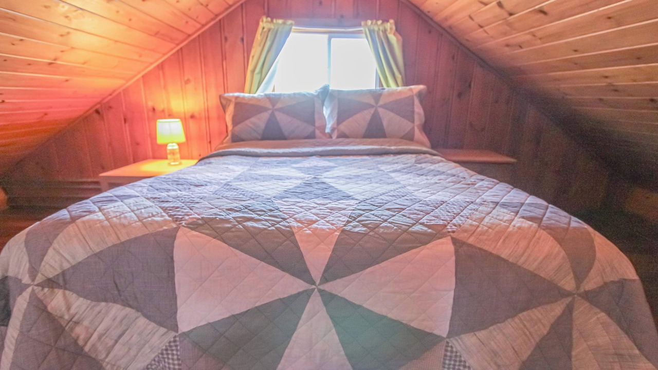 Photo of Bedroom in Greenbush