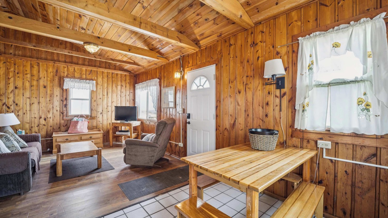 Photo of Livingroom in Greenbush