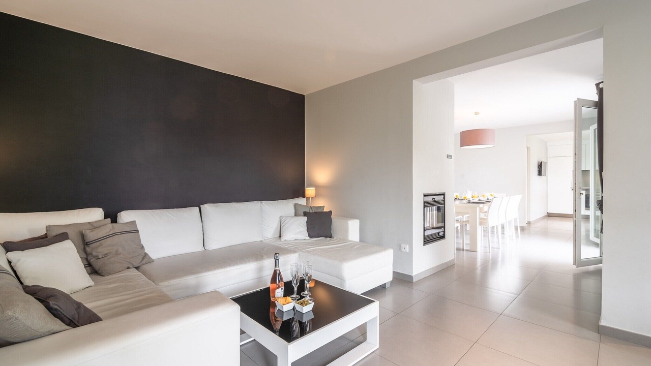 Photo of Livingroom in Saint-Genies-de-Fontedit