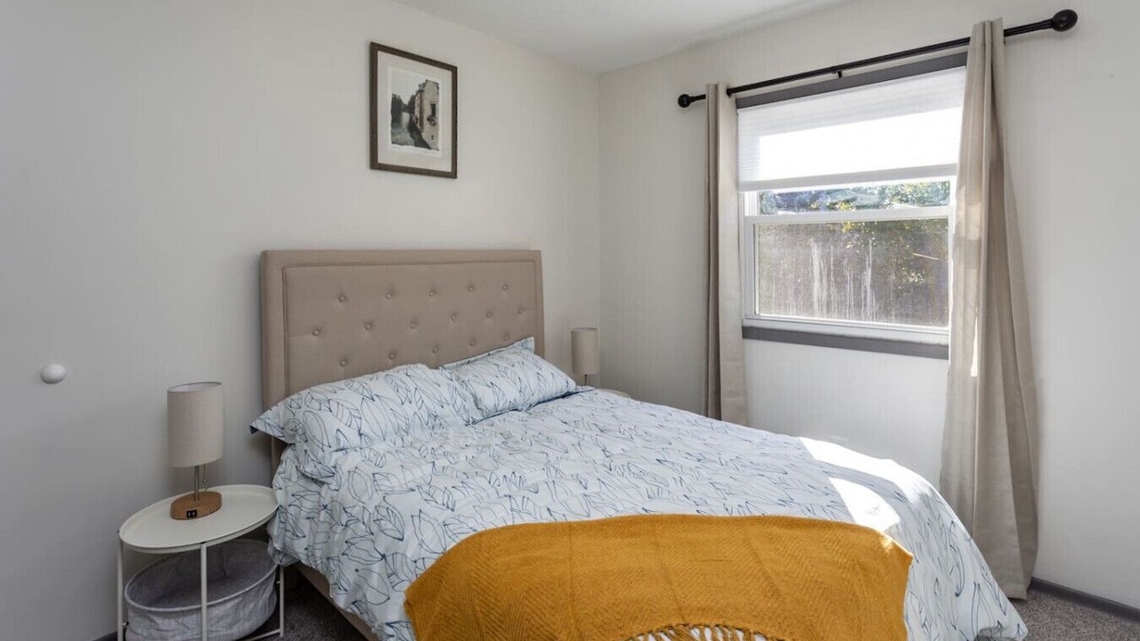 Photo of Bedroom in Ankeny