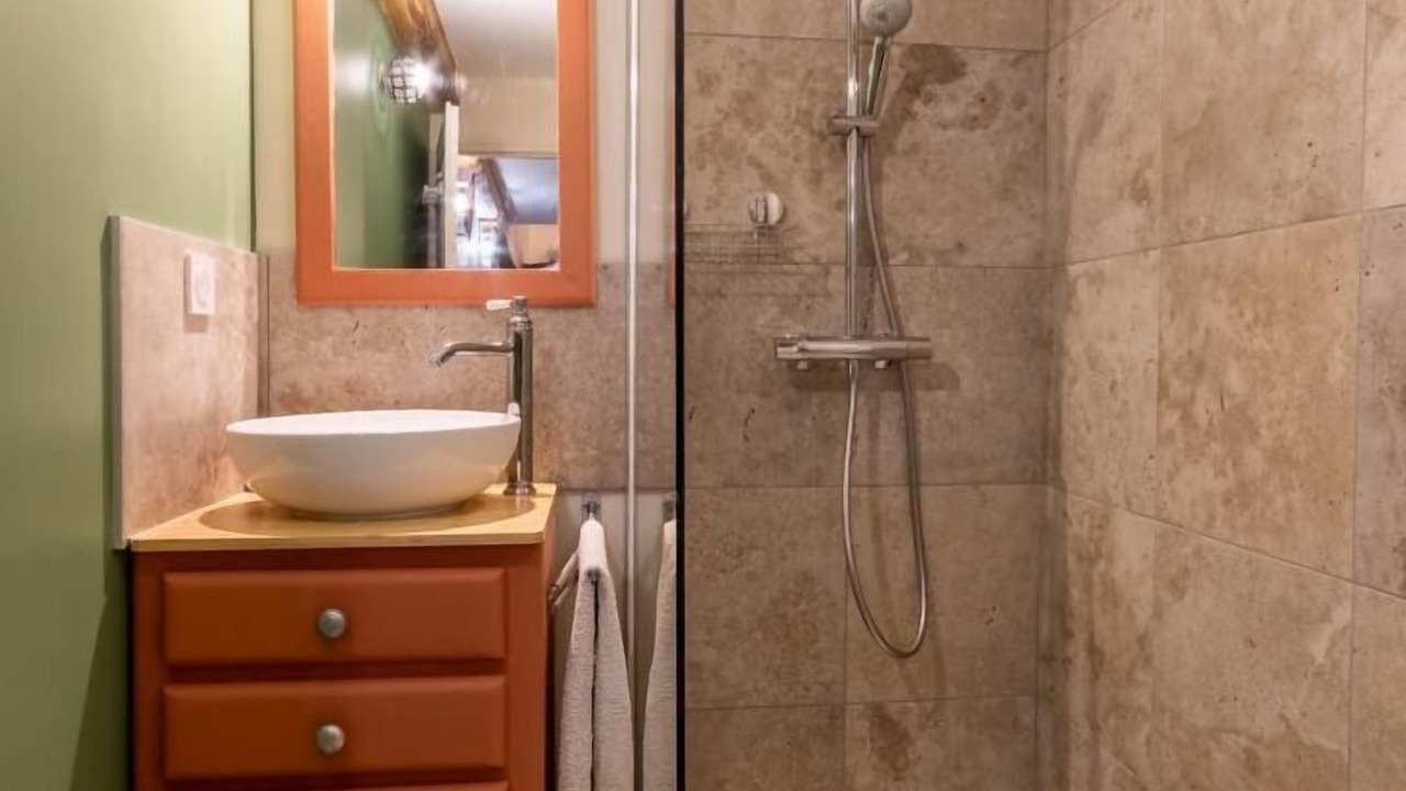 Photo of Bathroom in Saint-Jean-de-Couz