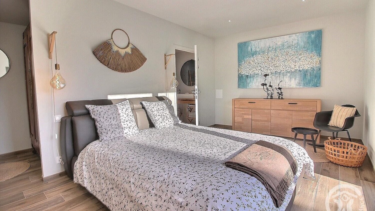 Photo of Bedroom in Etables-sur-Mer