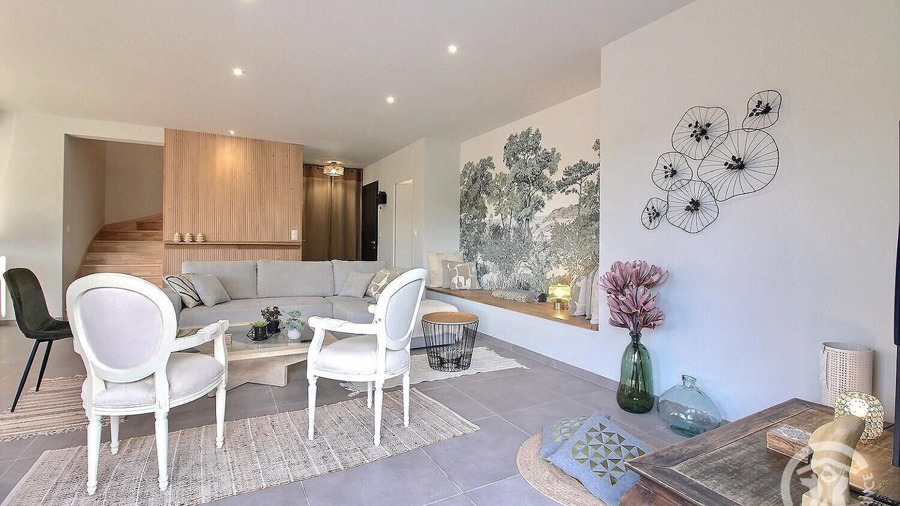 Photo of Livingroom in Etables-sur-Mer