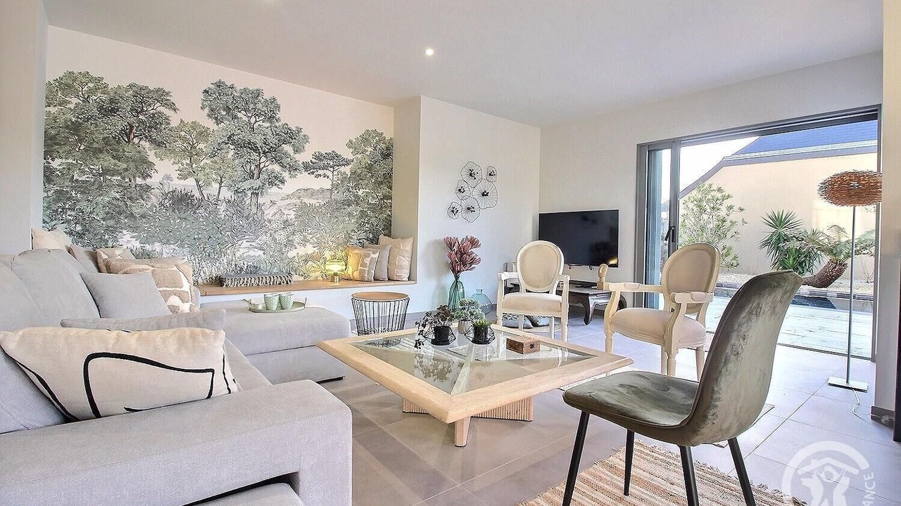 Photo of Livingroom in Etables-sur-Mer