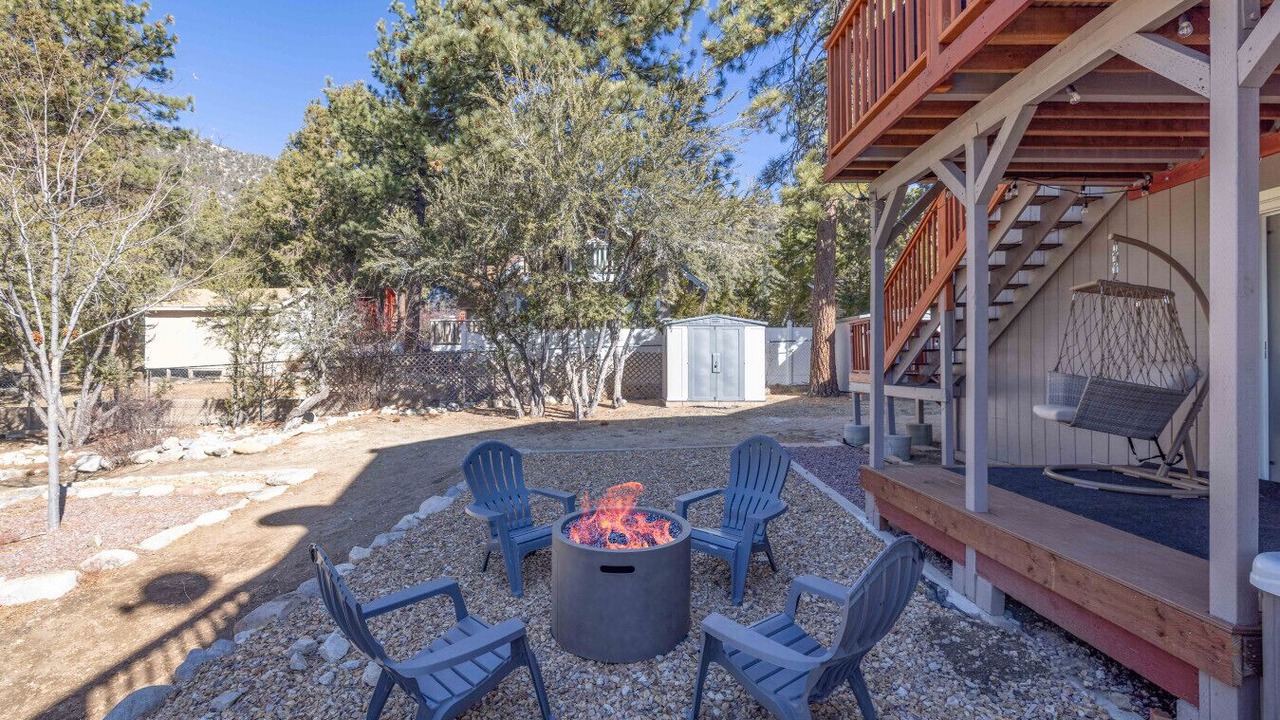 Photo of Patio Balcony in Whispering Forest