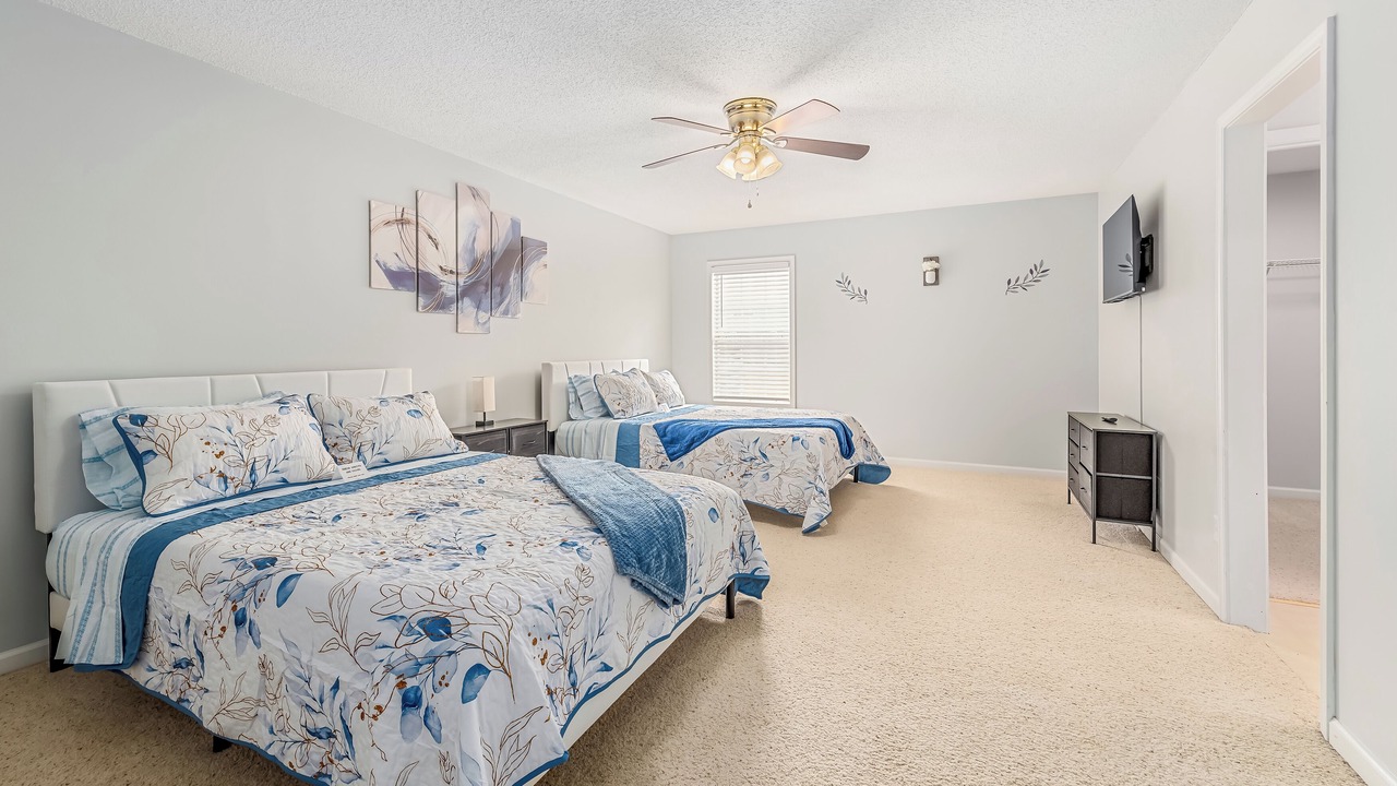 Photo of Bedroom in Enterprise