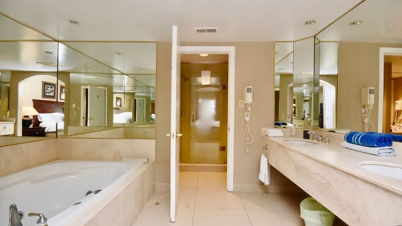 Photo of Bathroom in Oro-Medonte