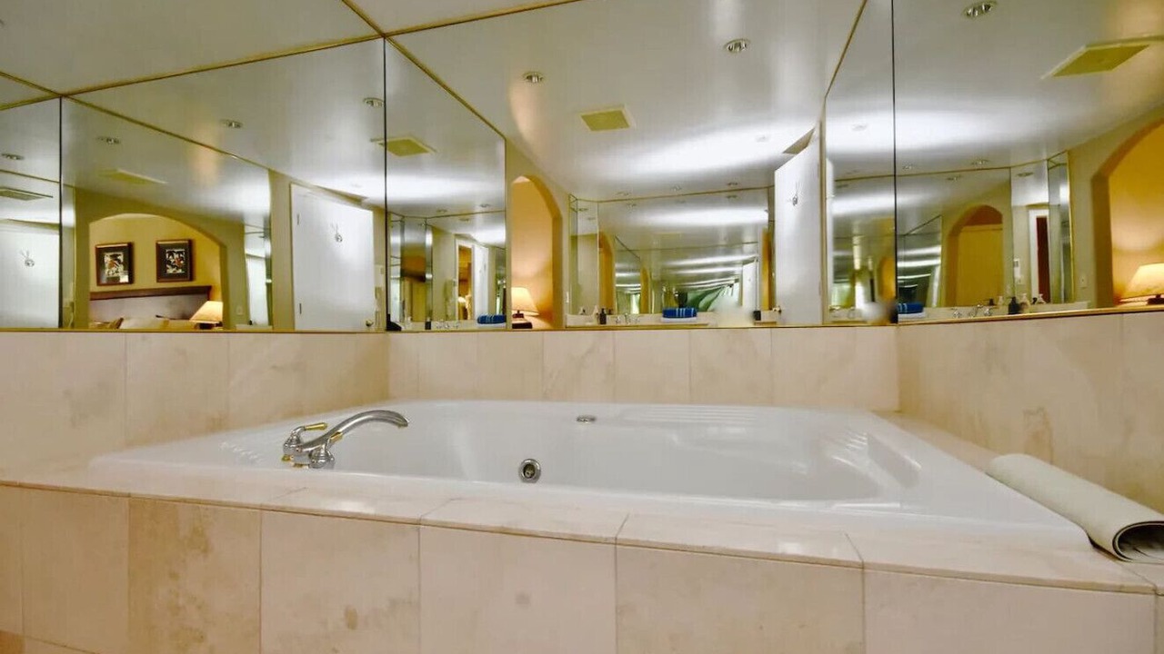 Photo of Bathroom in Oro-Medonte