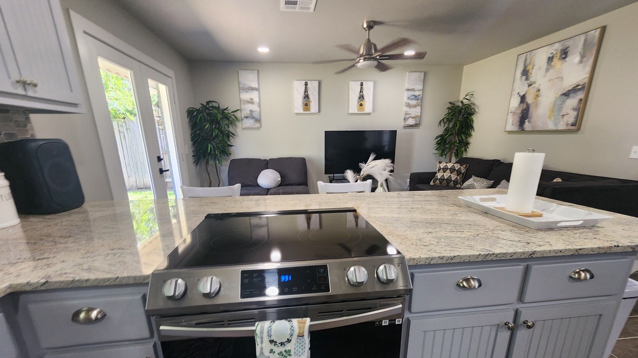 Photo of Kitchen in Del City