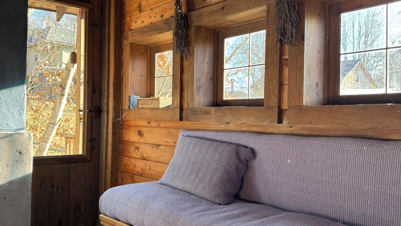 Photo of Livingroom in Bangall