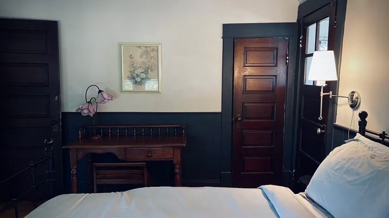 Photo of Bedroom in Des Moines