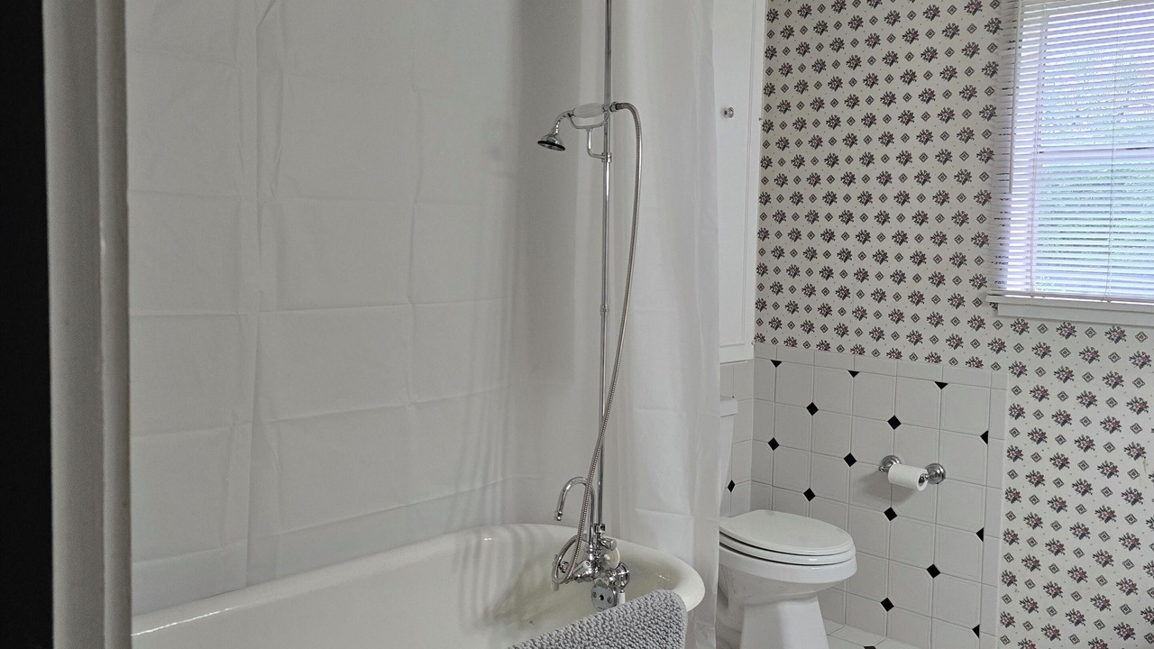 Photo of Bathroom in Johnson County