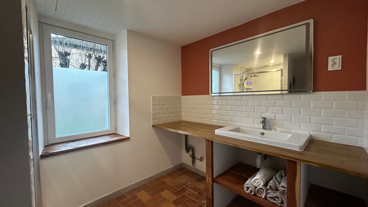Photo of Bathroom in Lesigny