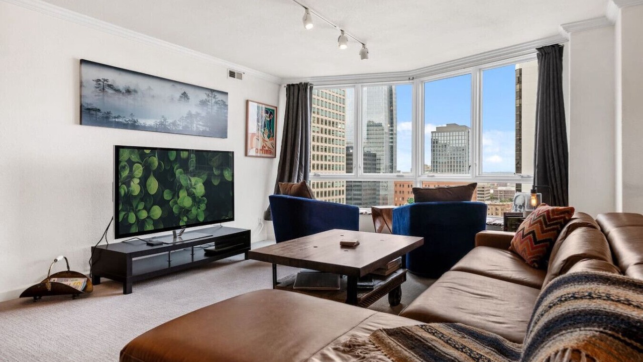 Photo of Bedroom in Ballpark