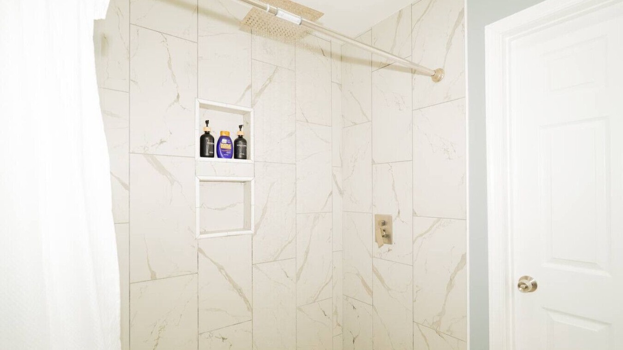 Photo of Bathroom in Greektown