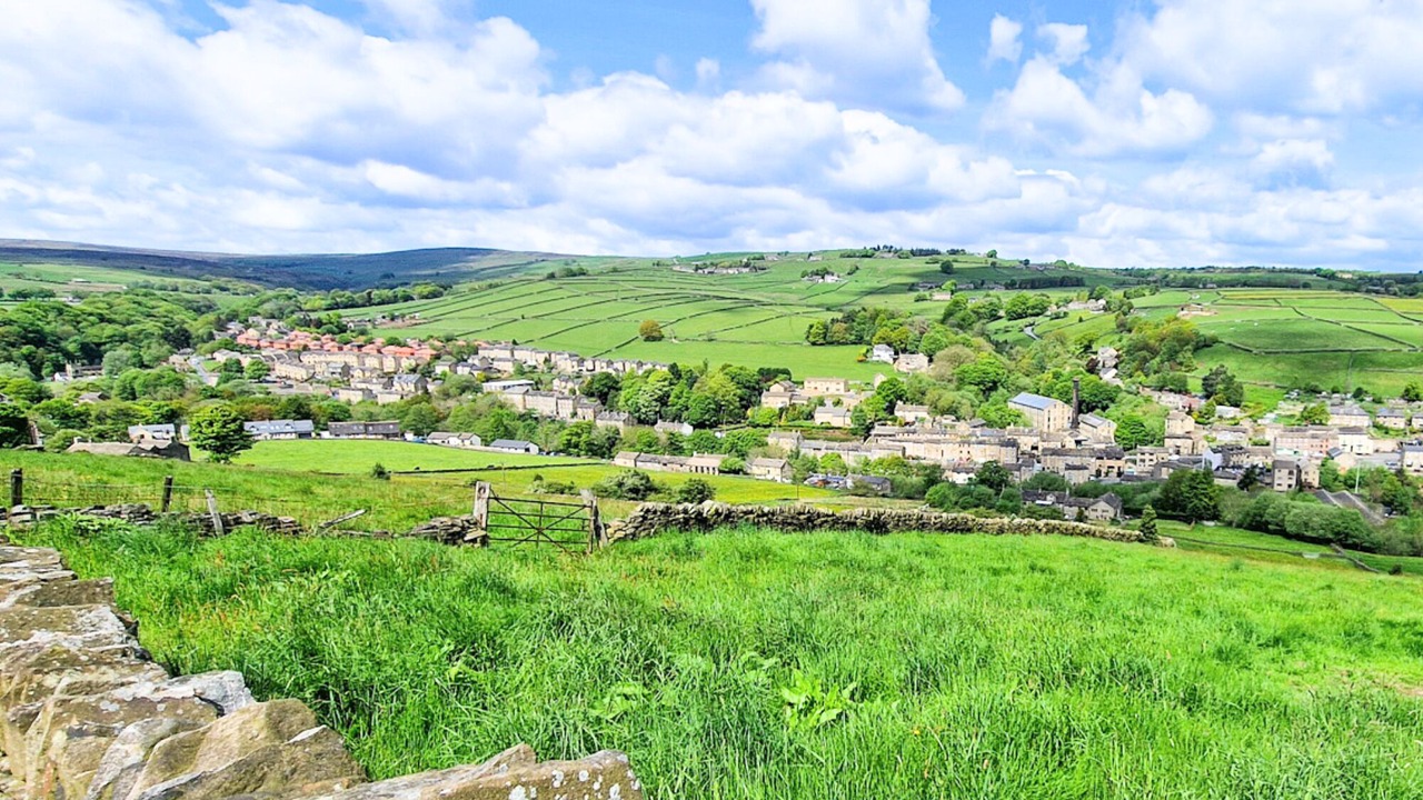 Photo of Others in Holmbridge