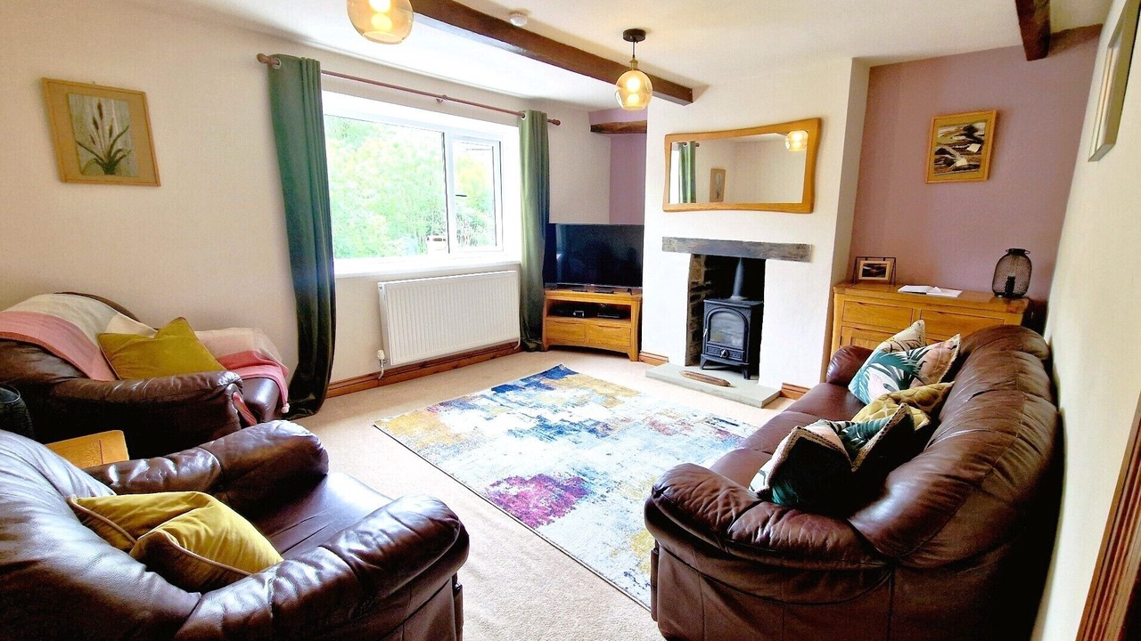 Photo of Others in Holmbridge