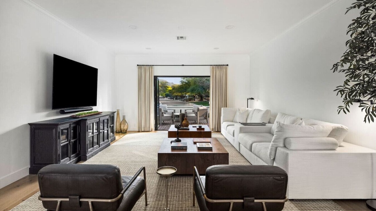 Photo of Livingroom in Mockingbird Lane Estates