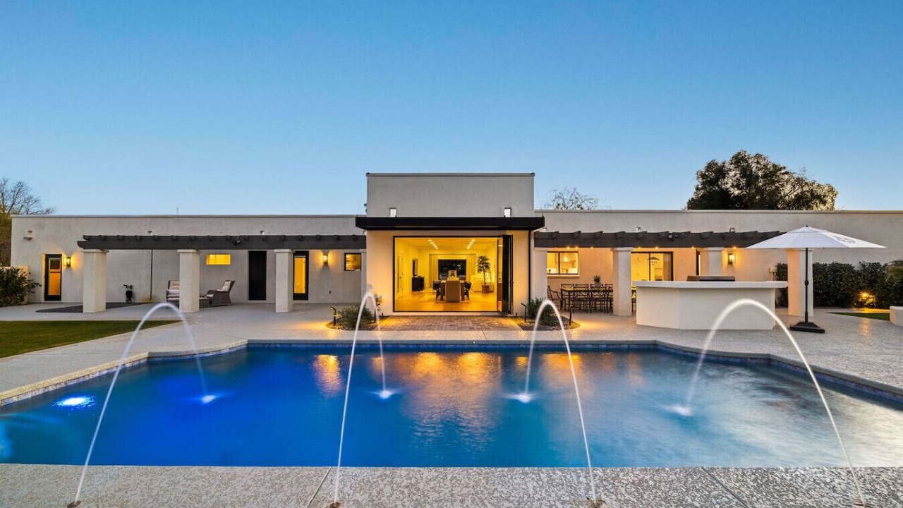 Photo of Outdoor in Mockingbird Lane Estates