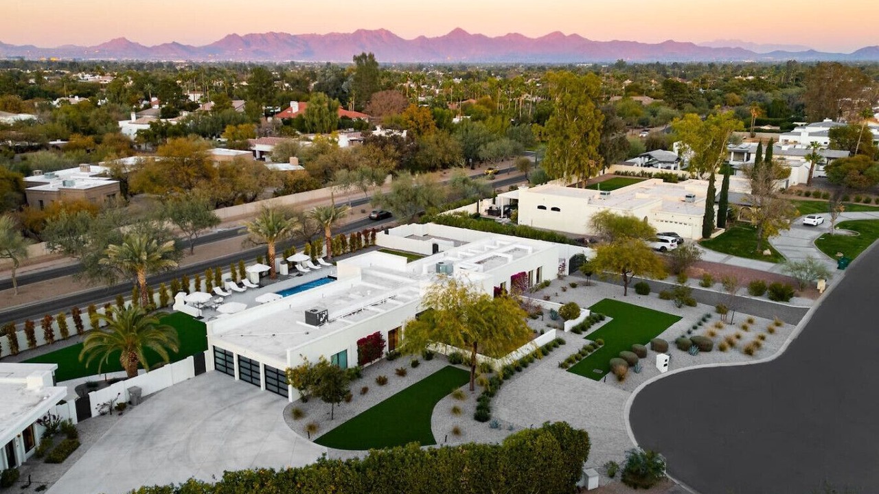 Photo of Outdoor in Mockingbird Lane Estates