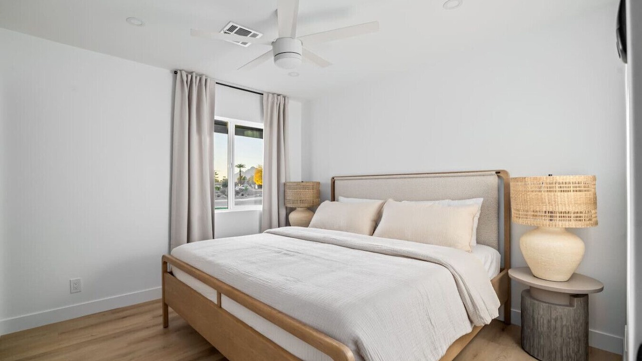 Photo of Bedroom in Scottsdale Highlands