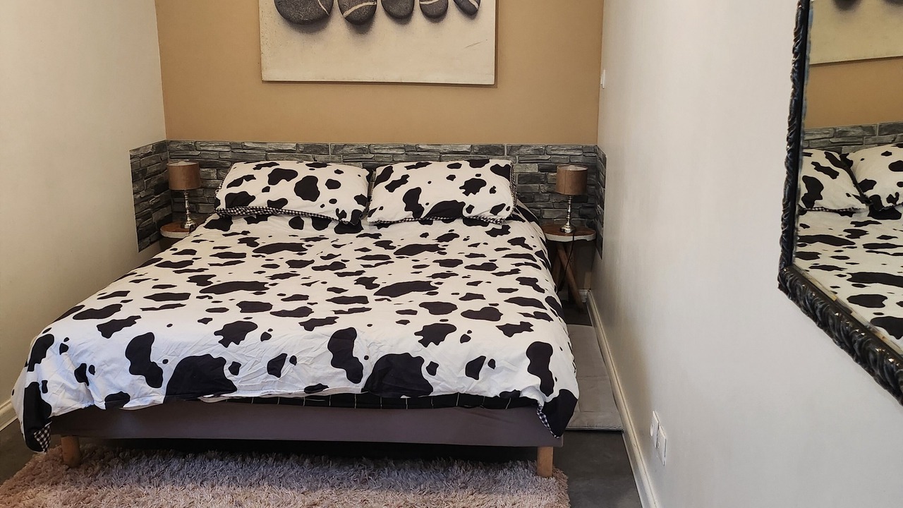 Photo of Bedroom in Cote Est Soquence