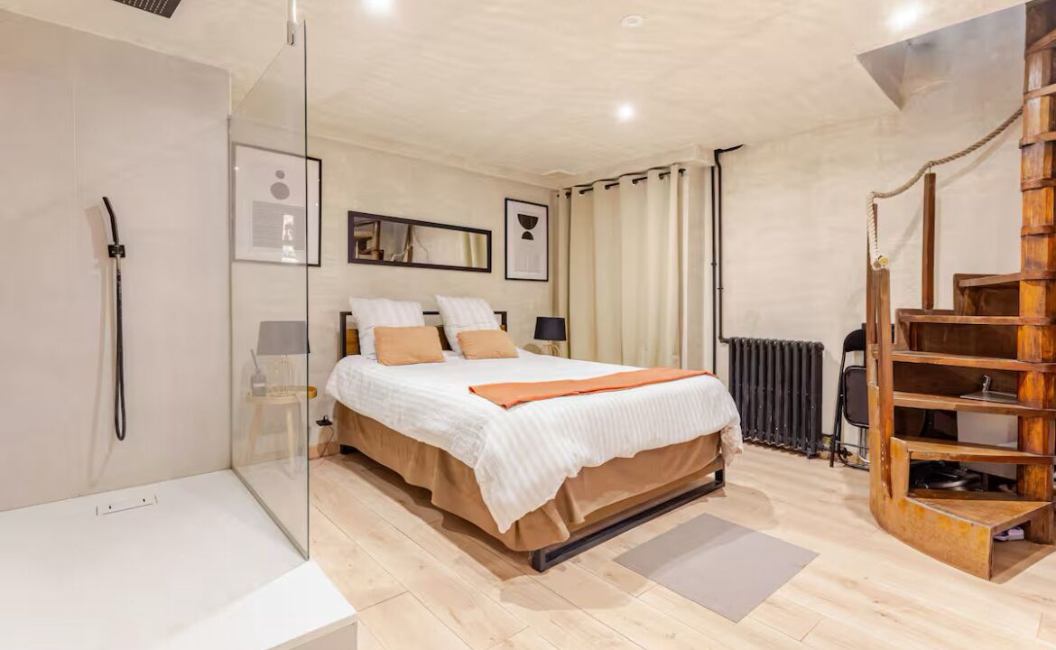 Photo of Bedroom in Montrouge