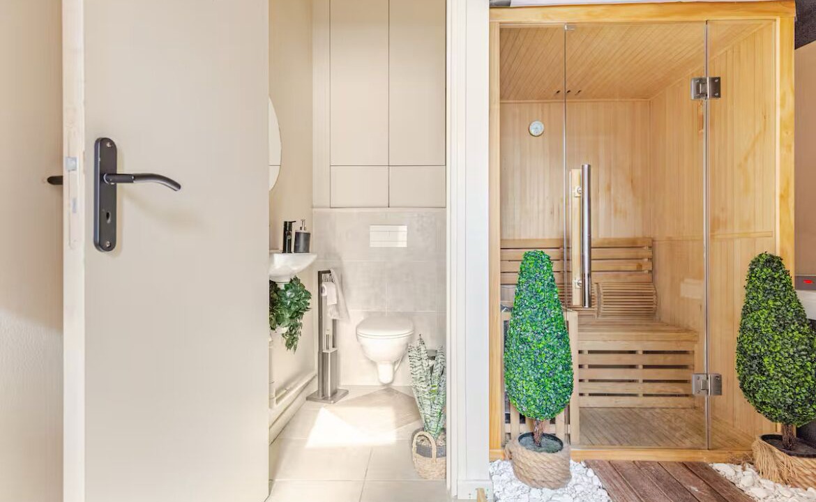 Photo of Bathroom in Montrouge