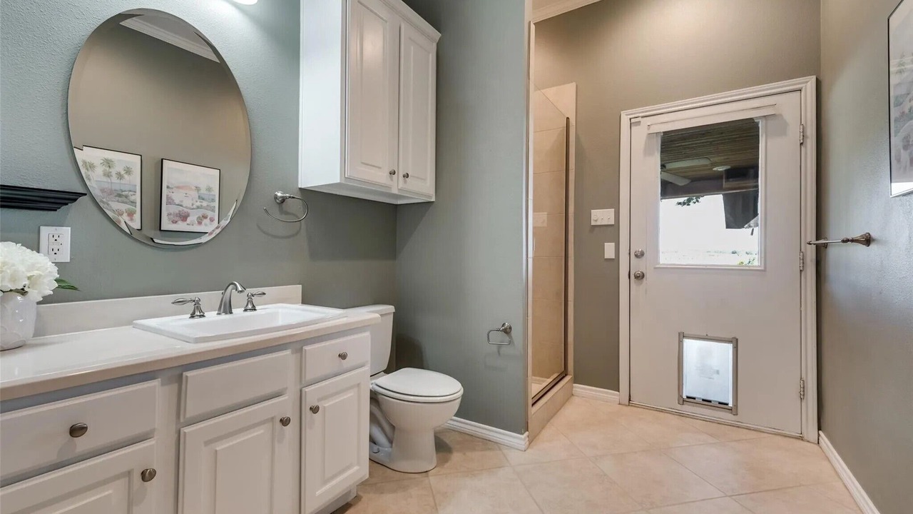 Photo of Bathroom in Enchanted Oaks