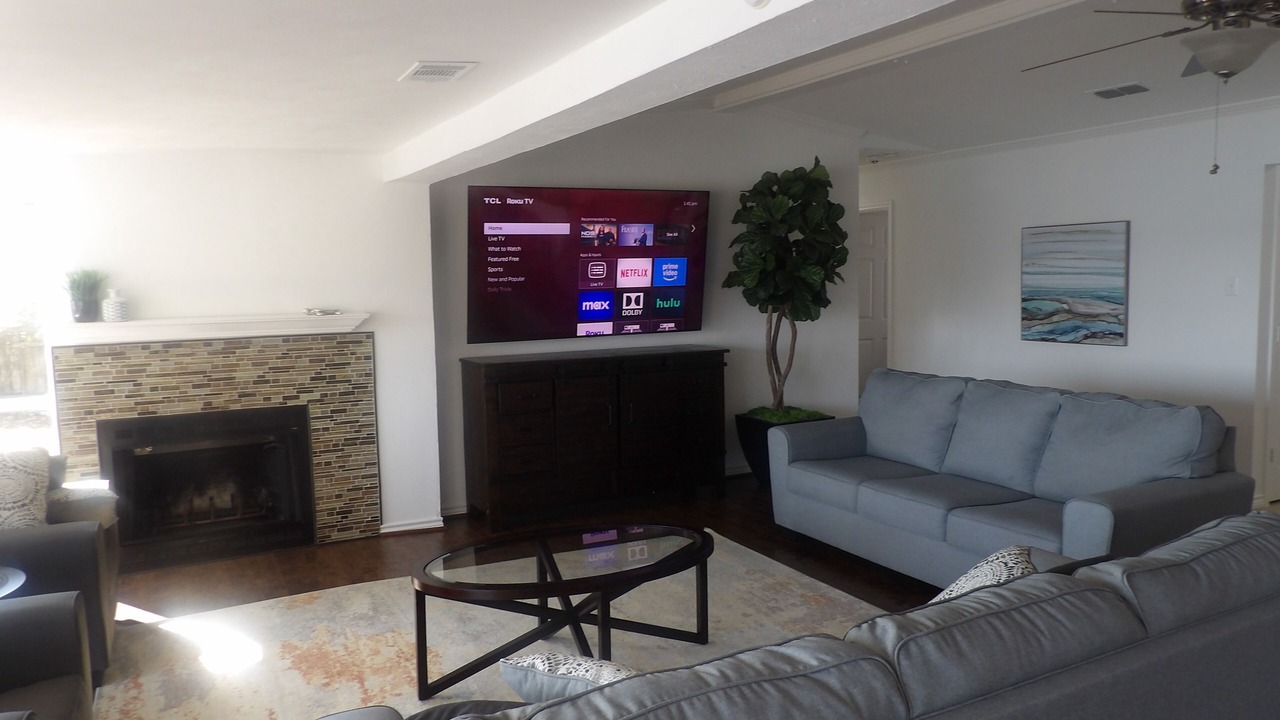 Photo of Livingroom in Enchanted Oaks
