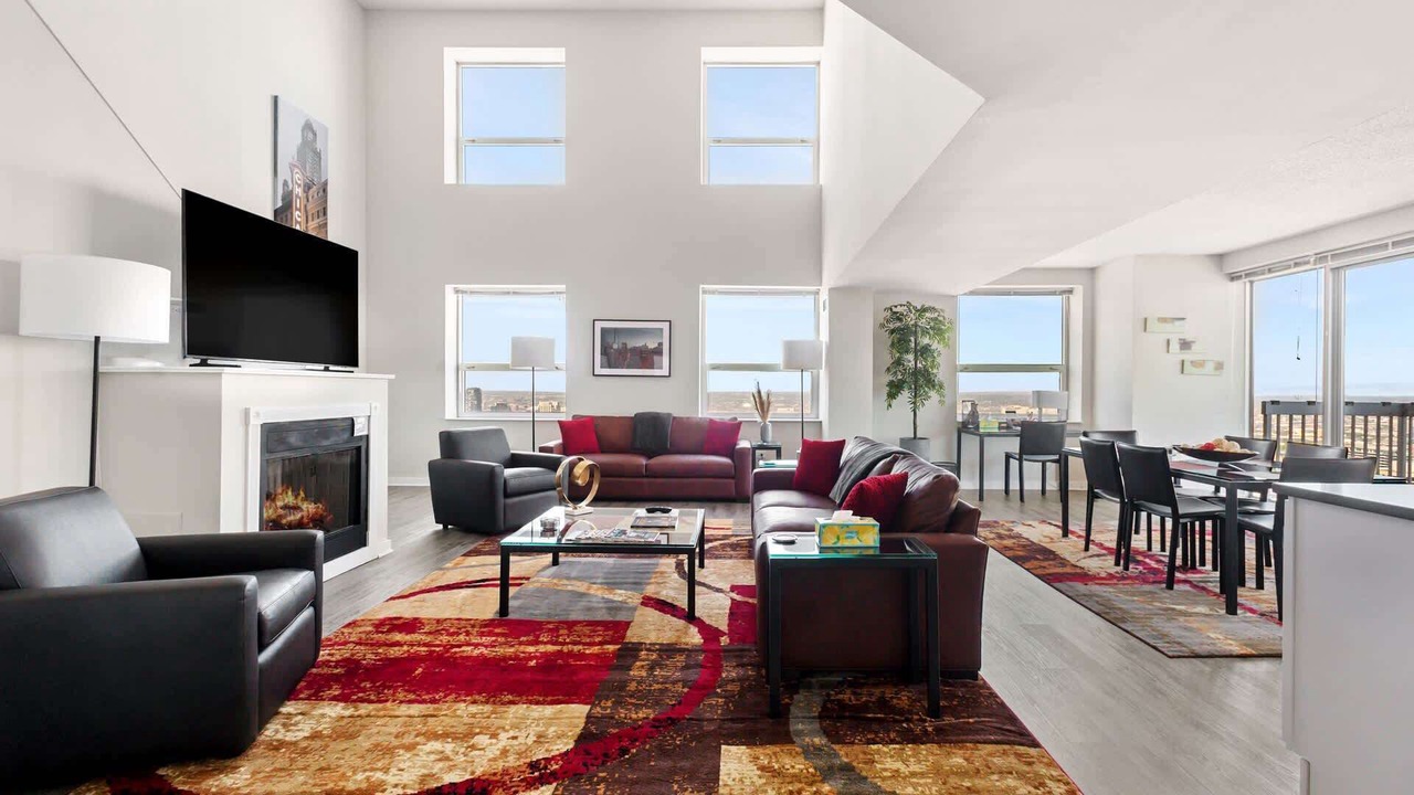 Photo of Livingroom in Downtown Chicago