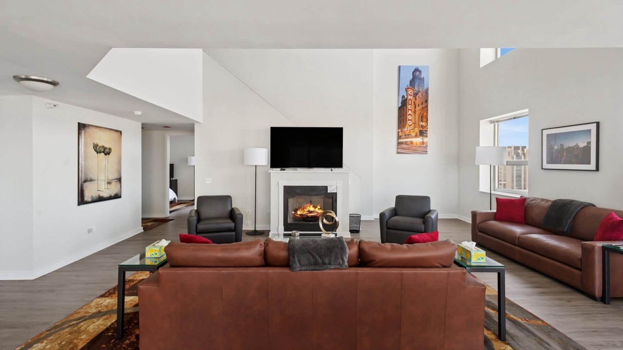 Photo of Livingroom in Downtown Chicago