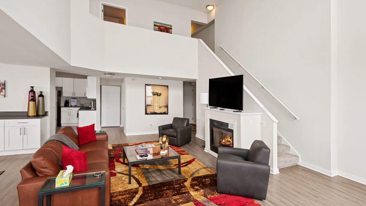 Photo of Livingroom in Downtown Chicago