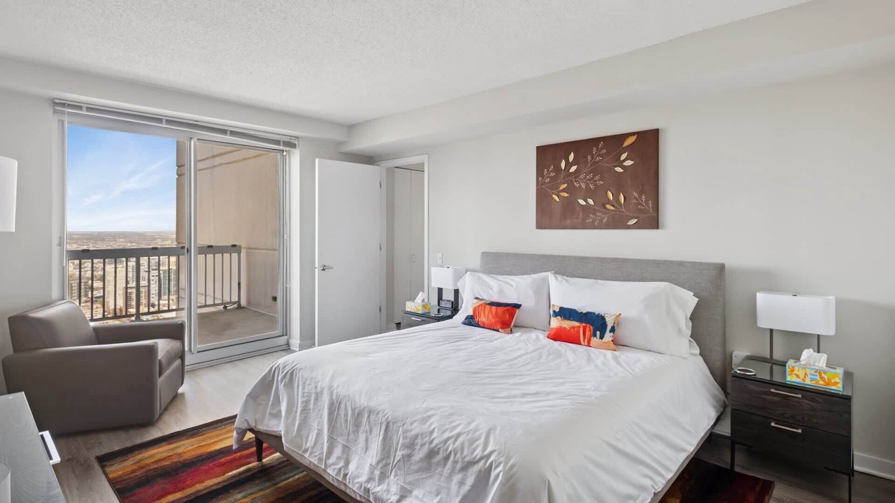 Photo of Bedroom in Downtown Chicago